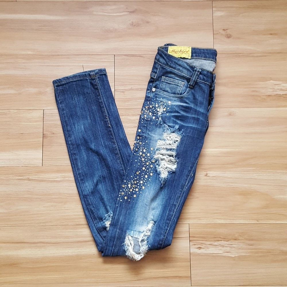 📦 Distressed Embellished Medium Wash Jeans